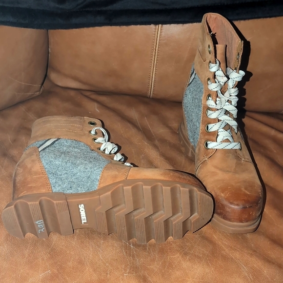 Sorel Joan of Arctic Wedge III Lexie Waterproof Women Bootie - Picture 4 of 4